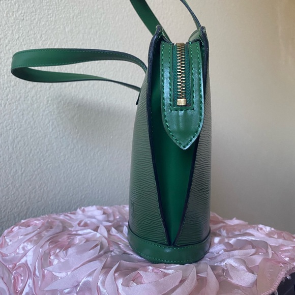 Louis Vuitton Epi Green St Jacques PM - Picture 5 of 9